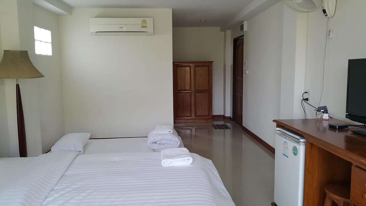 Garden Corner Resort & Hotel Phitsanulok Esterno foto
