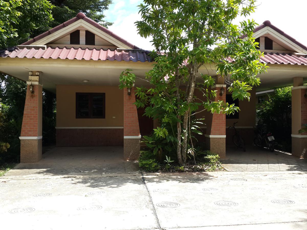 Garden Corner Resort & Hotel Phitsanulok Esterno foto