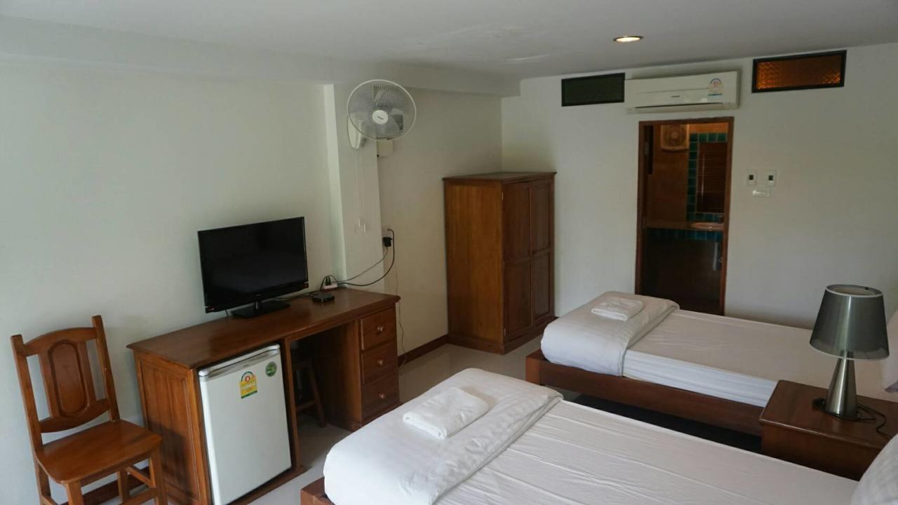 Garden Corner Resort & Hotel Phitsanulok Esterno foto