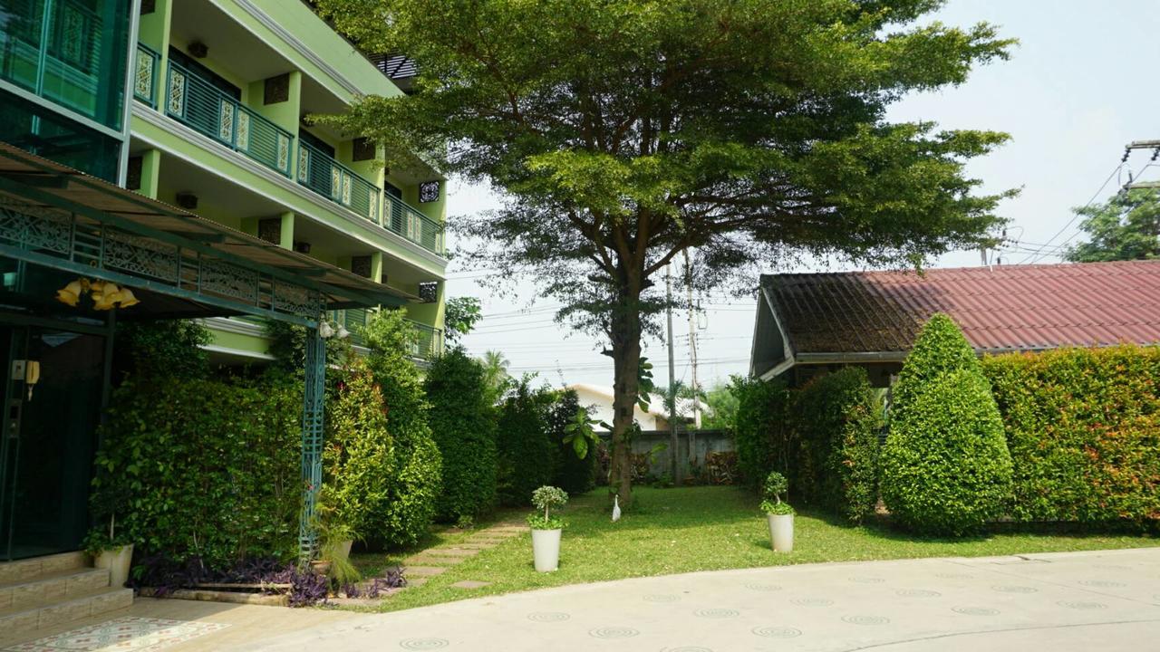 Garden Corner Resort & Hotel Phitsanulok Esterno foto